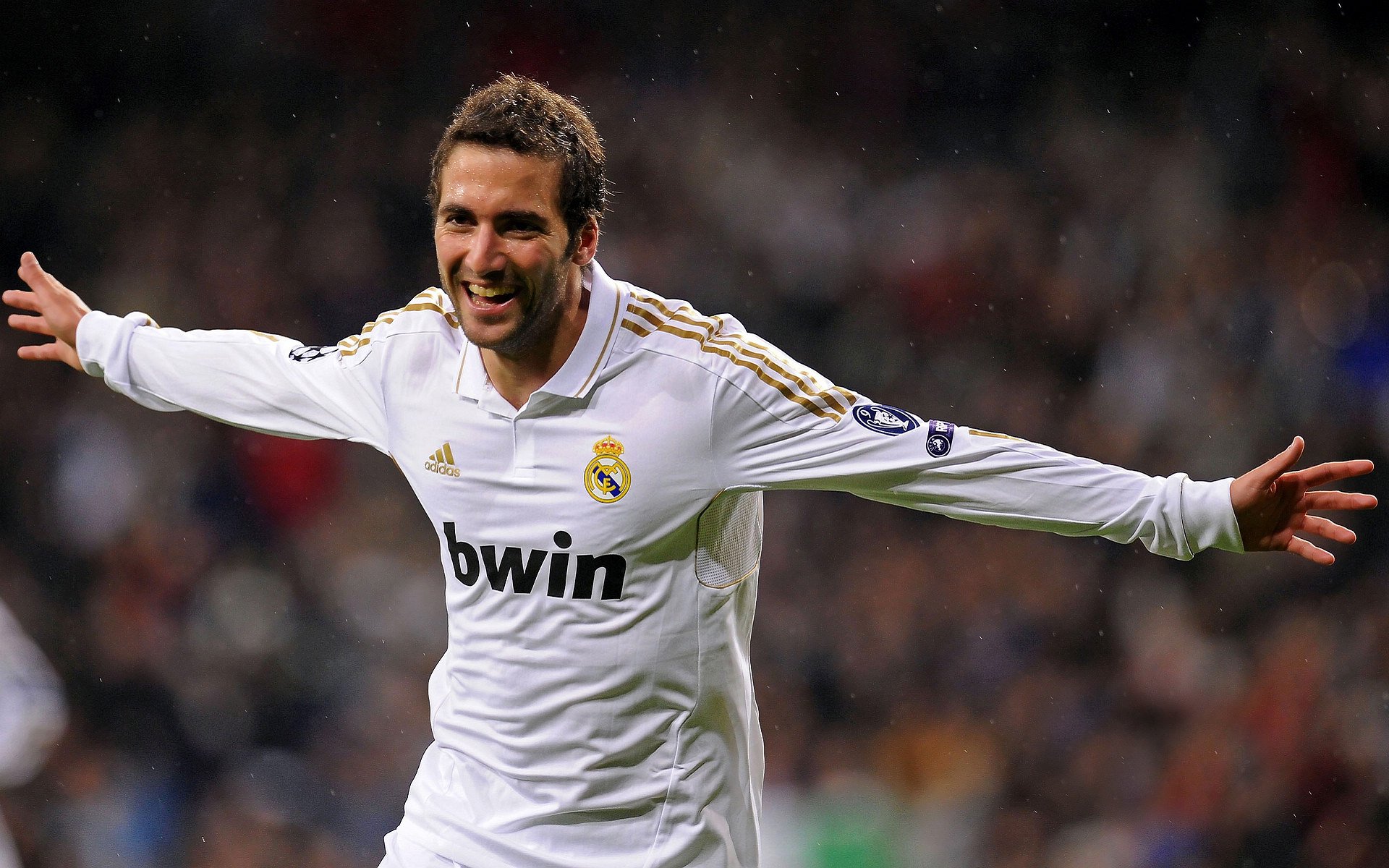 哈兰德体能管理获教练组高度评价,哈兰德履历