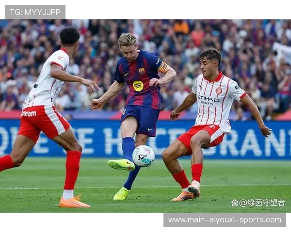 巴萨左路内切兜射，门将飞身扑出，巴萨的左边锋是谁