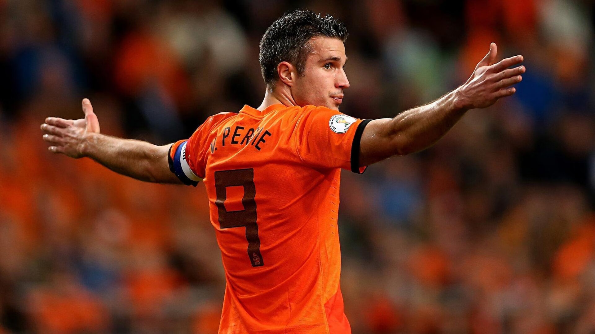 爱游戏电竞官网-世界杯裁判团队接受专项培训以提升判罚精确度，世界杯裁判要求